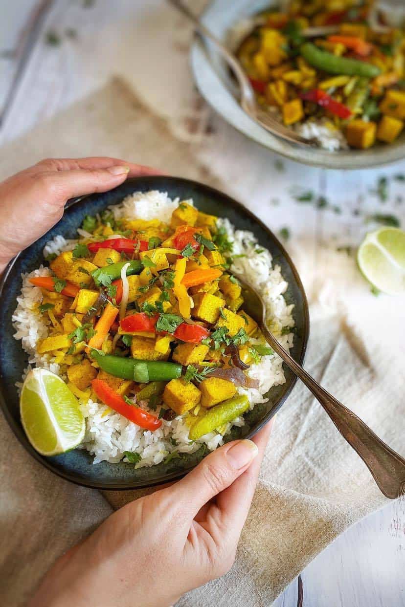 Vegan curry in bowl.
