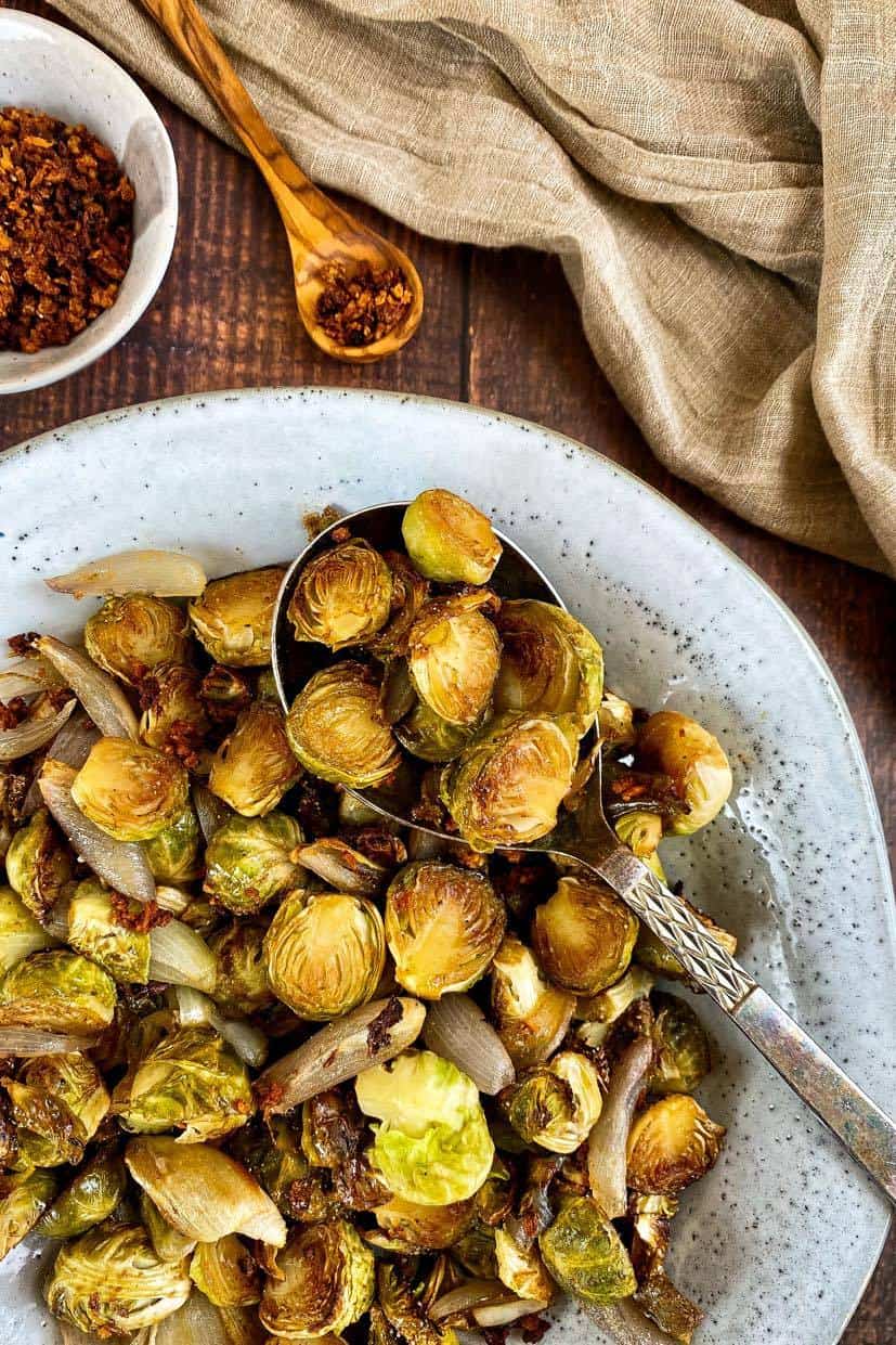 Bowl of balsamic roasted brussels sprouts.