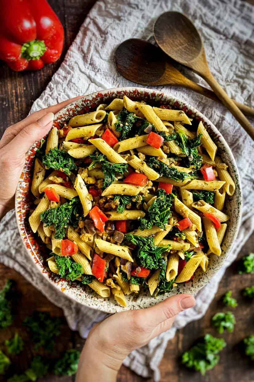 Vegan Tuscan Kale Pasta in bowl.