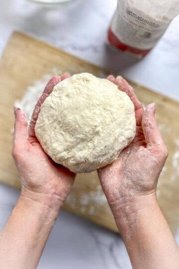 The BEST Vegan Pizza Dough (Homemade & Oil-Free) – No Sweat Vegan