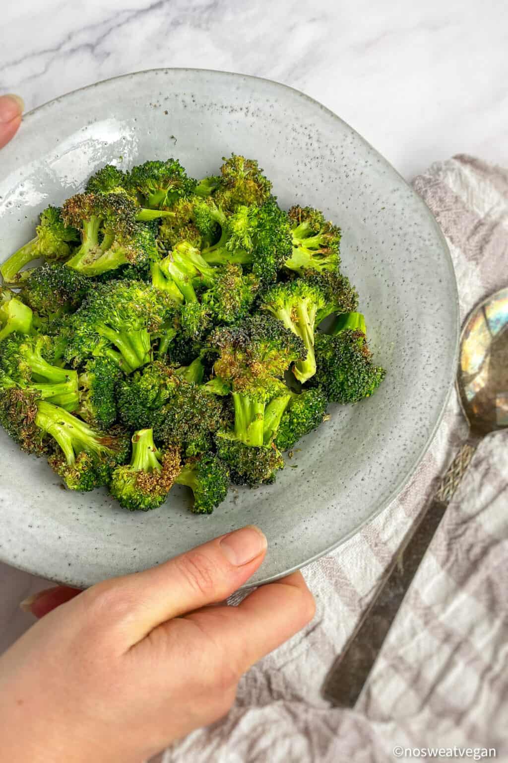 Air Fryer Broccoli (With OilFree Options) No Sweat Vegan
