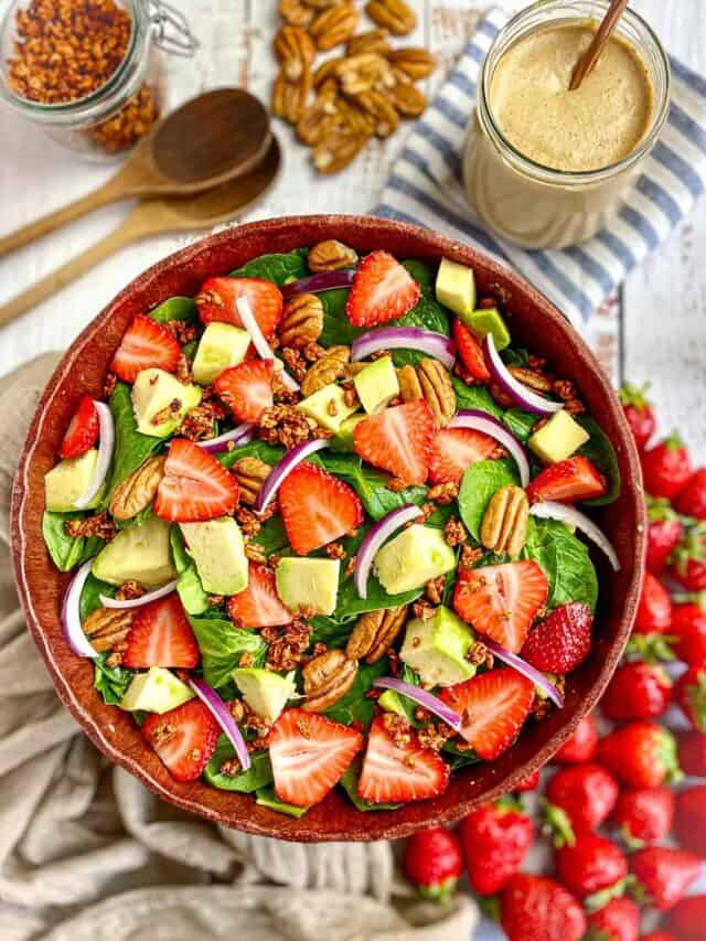 Spinach Avocado & Strawberry Salad