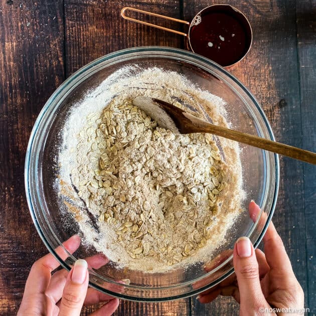 Bowl with crisp topping dry ingredients mixed.