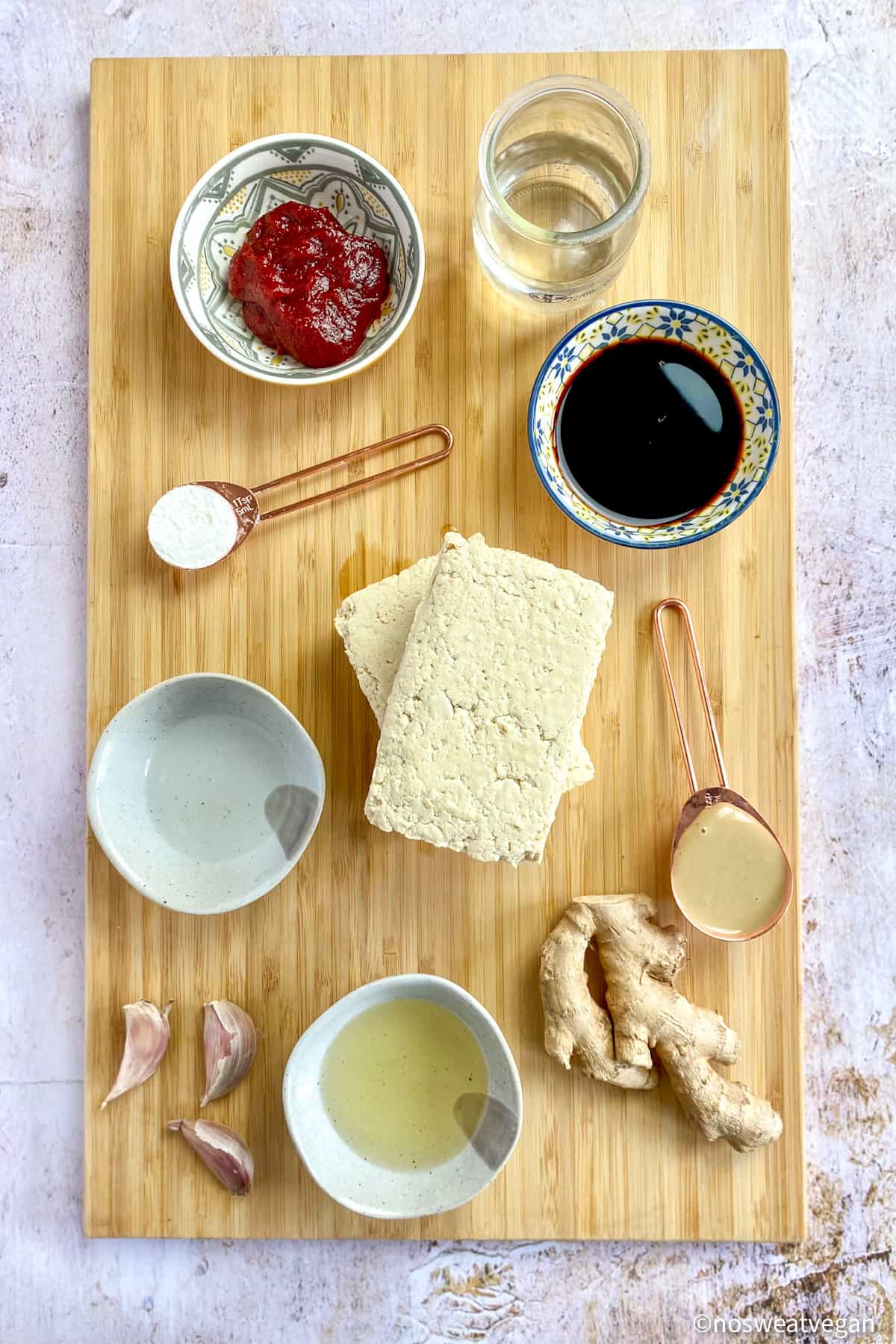 Ingredients for Korean tofu.