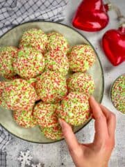 cropped-vegan-christmas-cookies-1.jpg