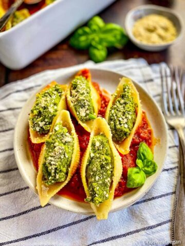 cropped-vegan-stuffed-shells.jpg
