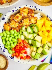 Vegan tofu poke bowl.