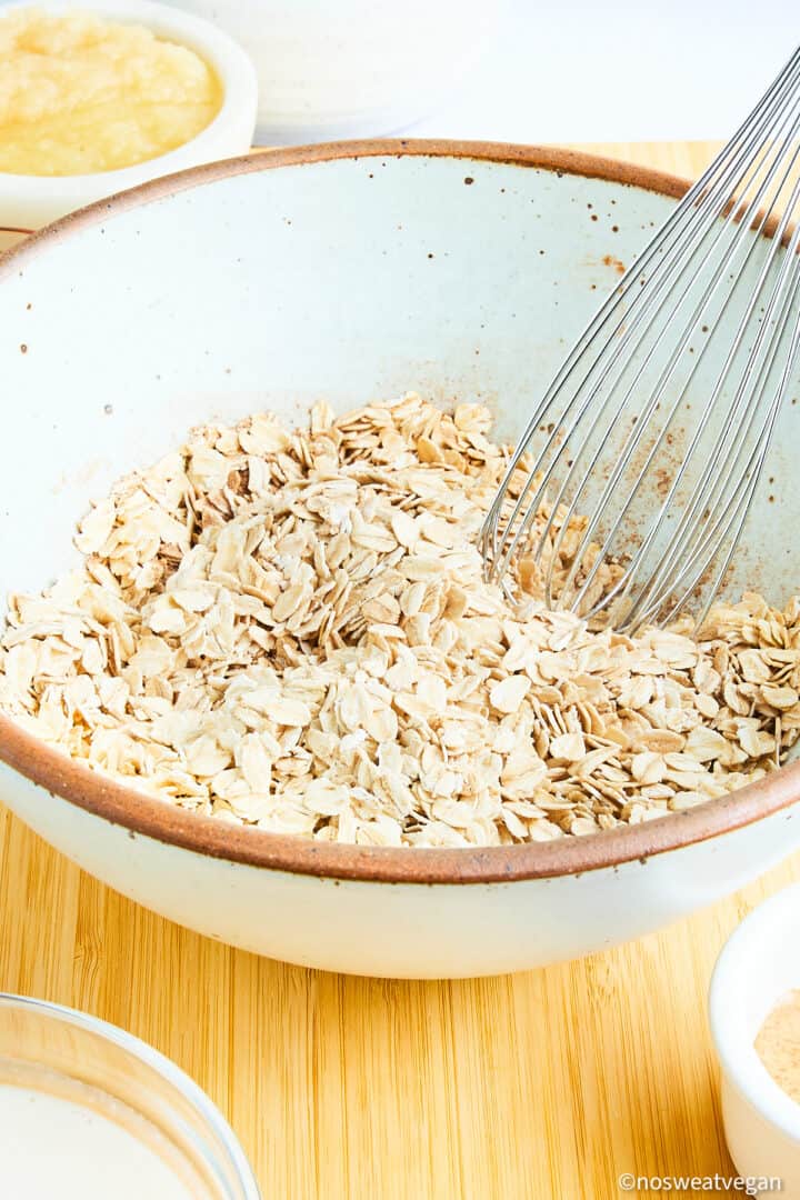 Vegan Baked Oatmeal (No Banana!) – No Sweat Vegan